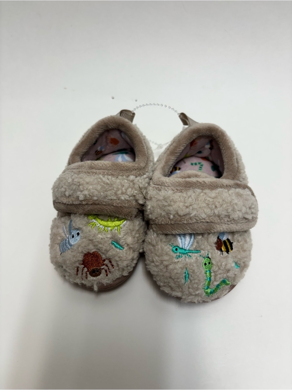 wonder nation Beige Sherpa Slip-On Kids Slippers with Embroidered Bugs